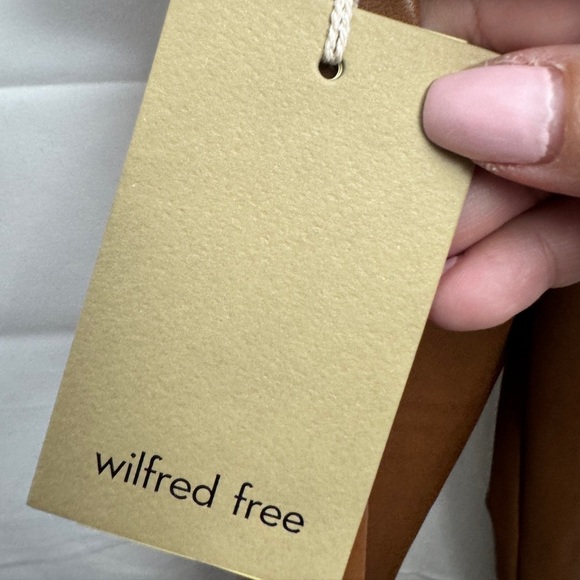 Aritzia Wilfred Free Daria Pants Cognac - Picture 7 of 9